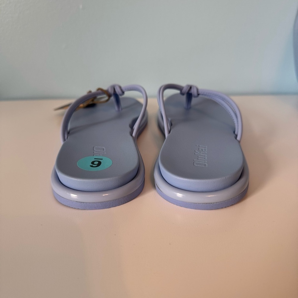 NWT OluKai Women’s Aka Cloud Blue Flip Flop Size 6 Sandals - Picture 4 of 8